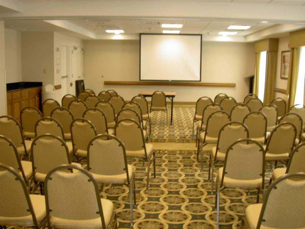 Hampton Inn & Suites Chesapeake-Square Mall Facilities photo